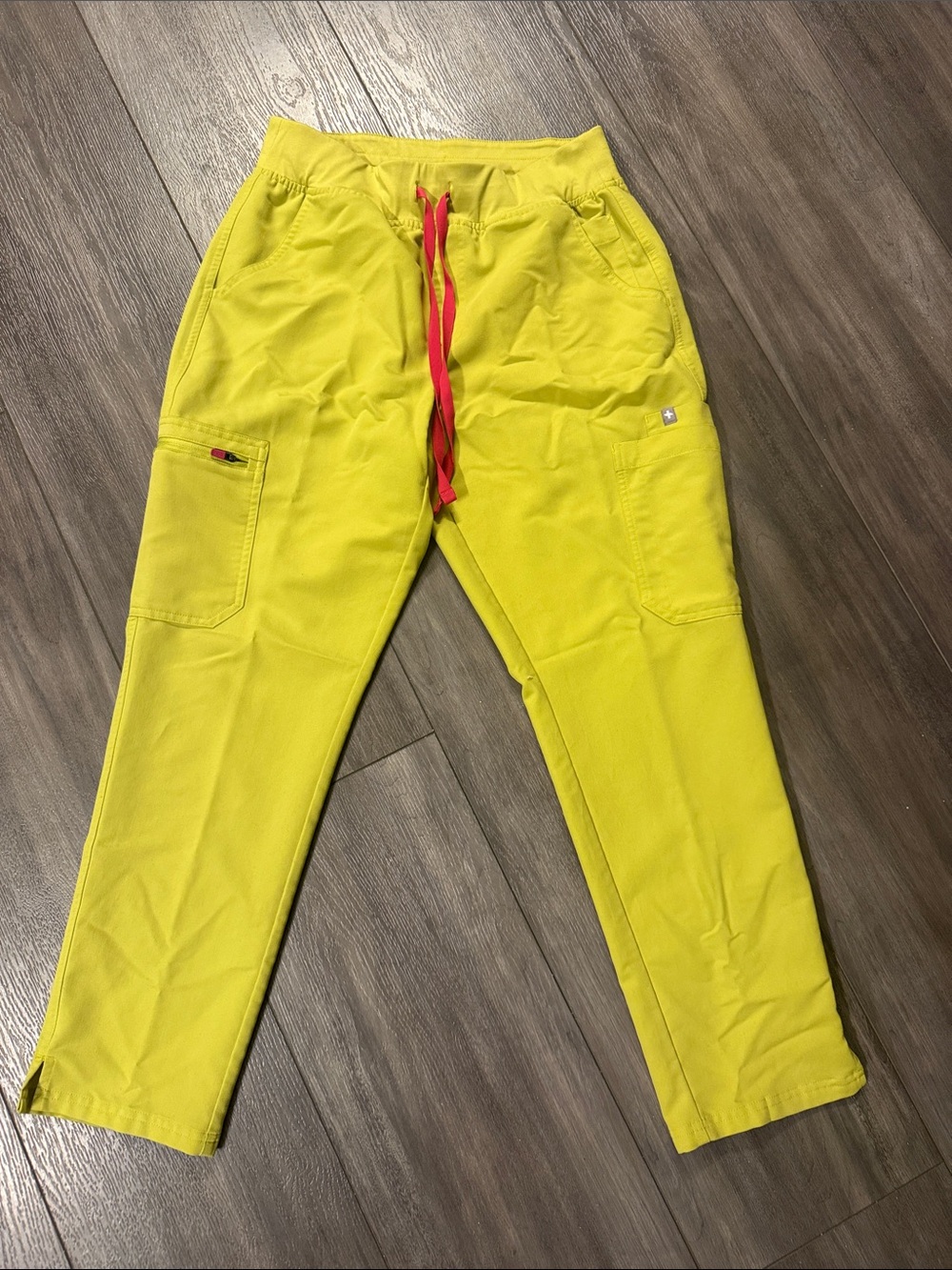 Figs Yellow cargo pants 
Size medium petite
